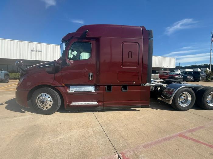 2019 Freightliner Cascadia-2