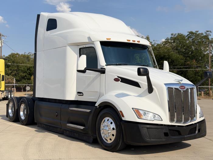 2023 Peterbilt 579-2