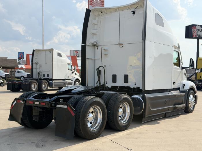 2023 Peterbilt 579-4