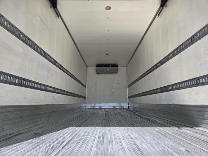 2019 Freightliner Business Class M2 106-11