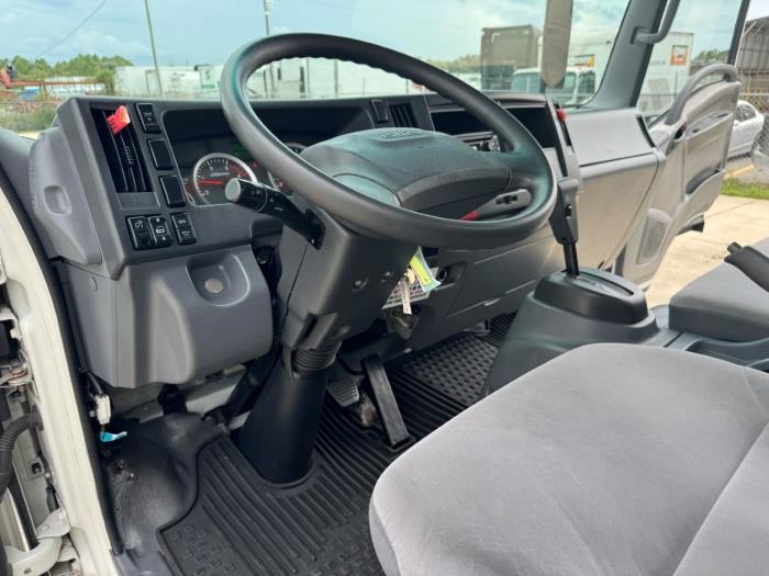 2019 Isuzu NPR-15
