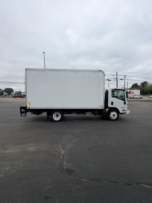 2026 Isuzu NPR-HD-7