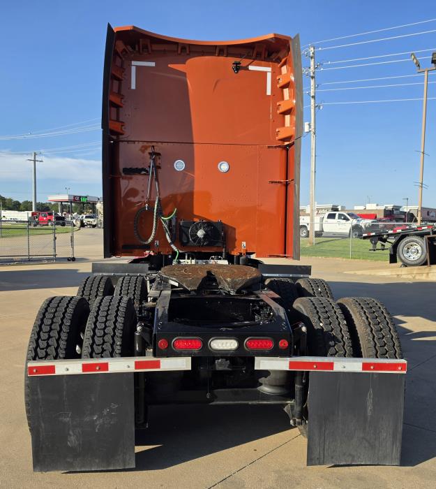 2021 Peterbilt 579-3
