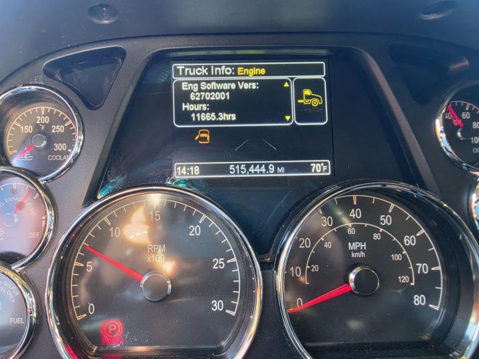2021 Peterbilt 579-17
