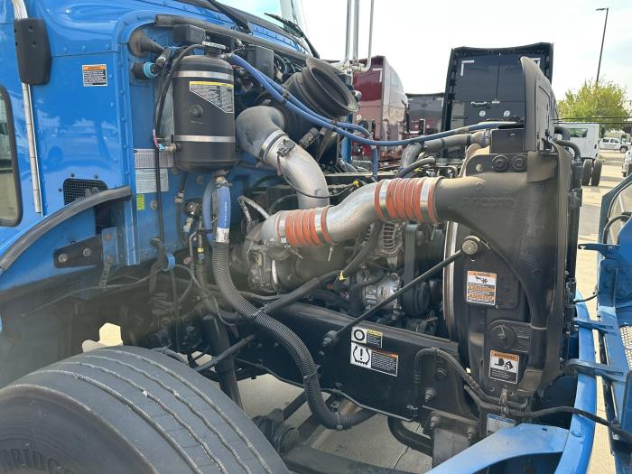2020 Peterbilt 337-12
