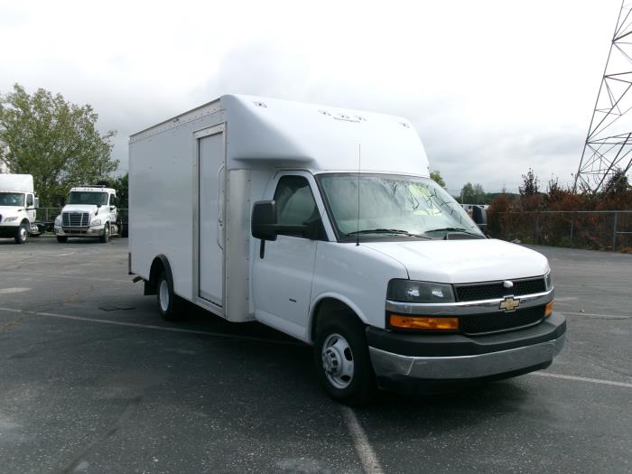 2023 Chevrolet Express 3500-3