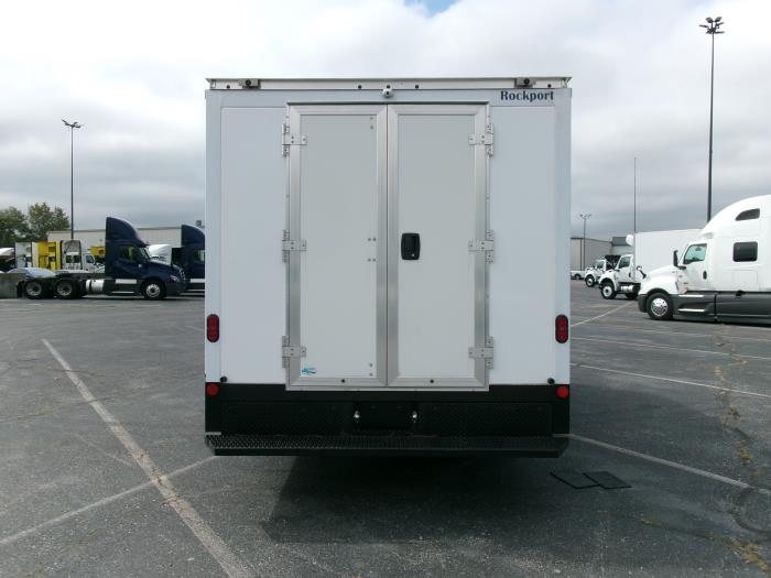 2023 Chevrolet Express 3500-4