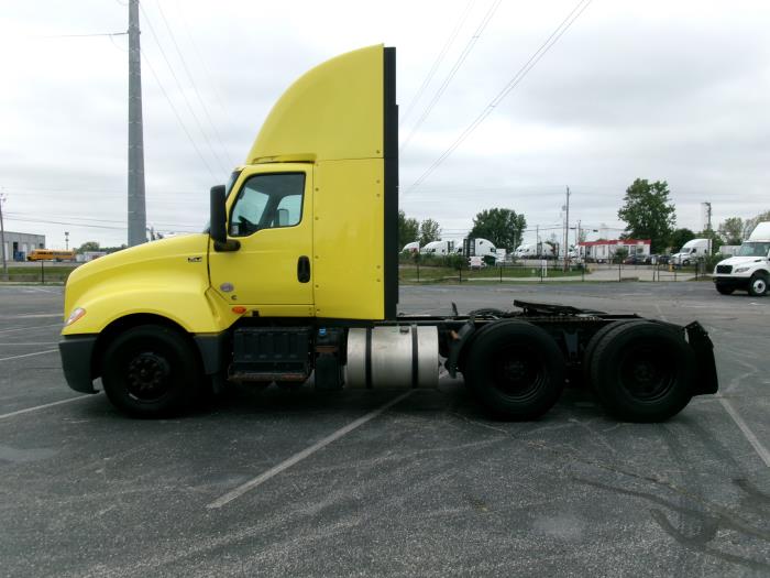 2023 International LT625-4