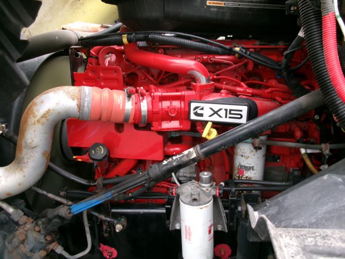 2023 International LT625-8