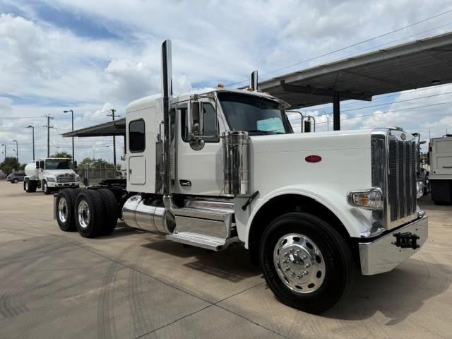 2027 Peterbilt 589-8