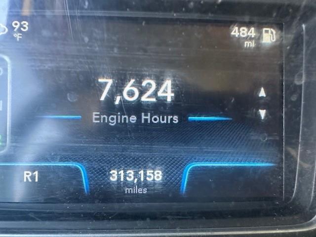 2023 International LT625-8