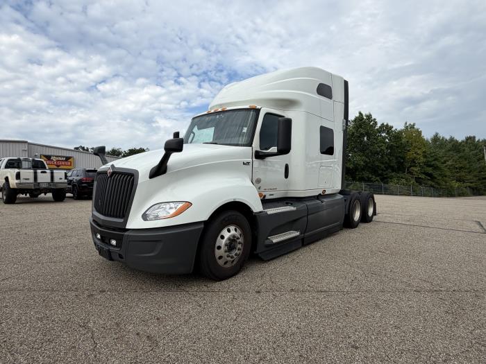 2022 International LT625-9