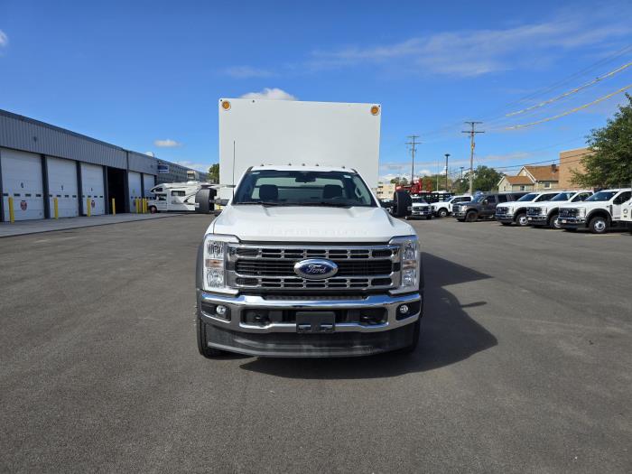 2026 Ford F-550-2
