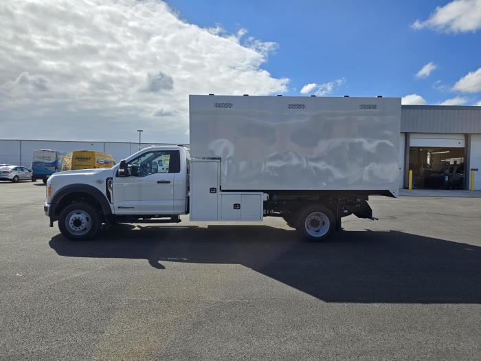 2026 Ford F-550-4