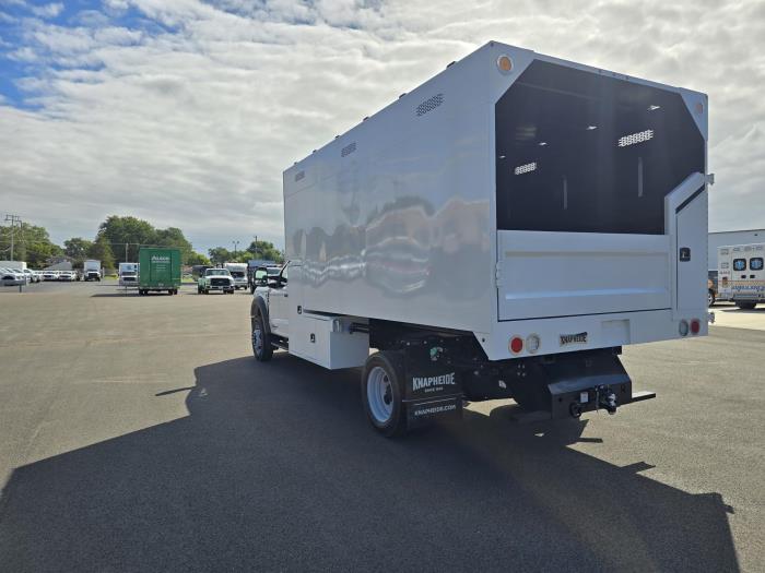 2026 Ford F-550-7