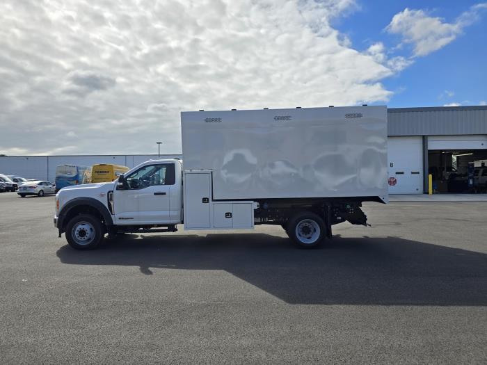 2026 Ford F-550-6