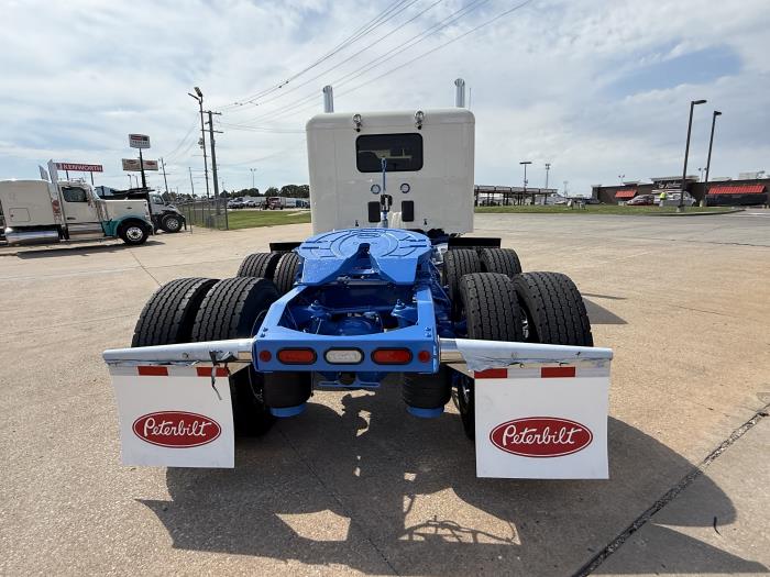 2027 Peterbilt 589-13
