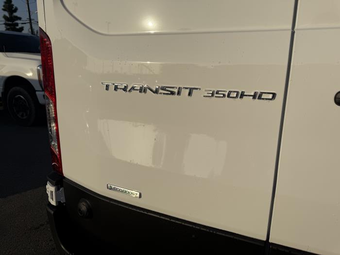 2027 Ford Transit 350 HD-7
