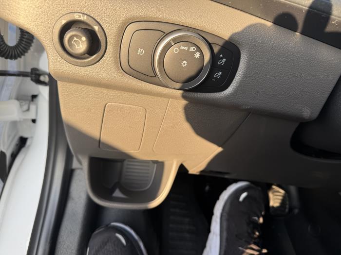 2027 Ford Transit 350 HD-20