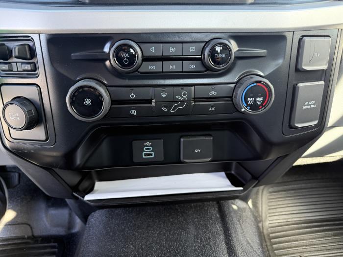 2026 Ford F-550-14