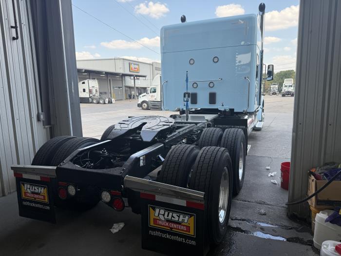 2027 Peterbilt 567-4