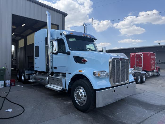 2027 Peterbilt 567-5