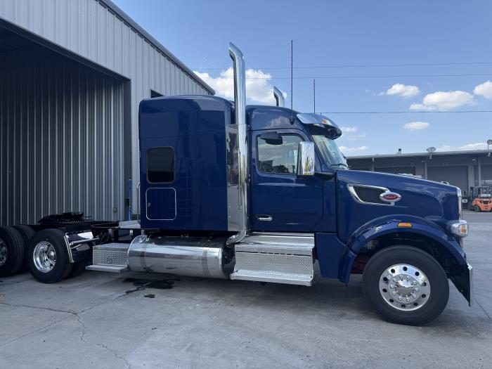 2027 Peterbilt 567-5