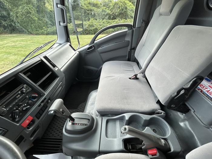 2022 Isuzu NPR-HD-17