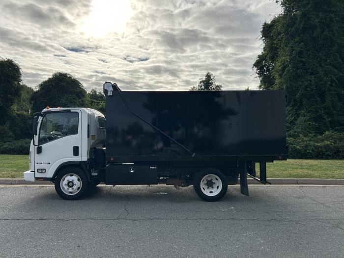 2022 Isuzu NPR-HD-4