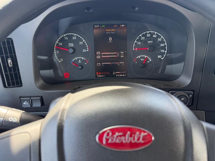 2027 Peterbilt 548-13