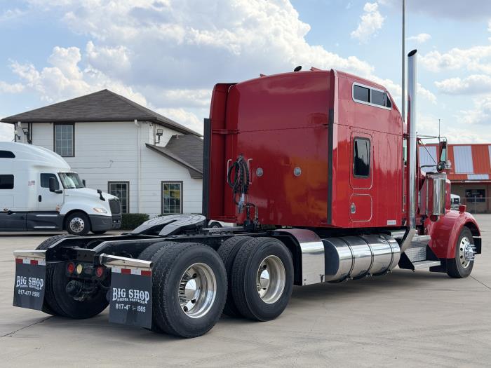 2021 Kenworth W900L-4