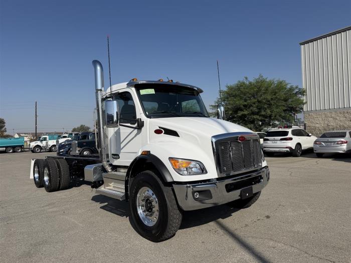 2027 Peterbilt 548-2
