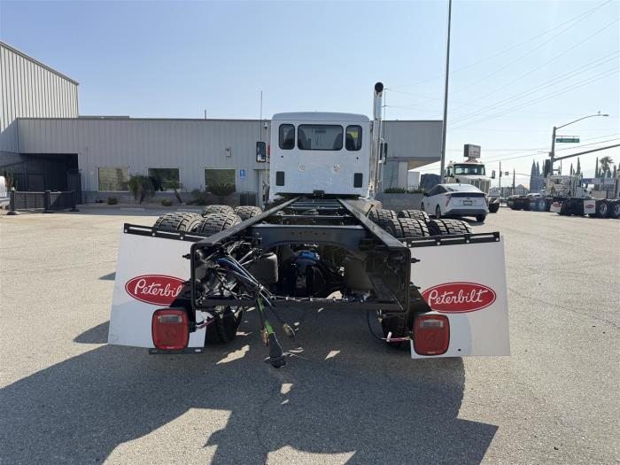 2027 Peterbilt 548-5