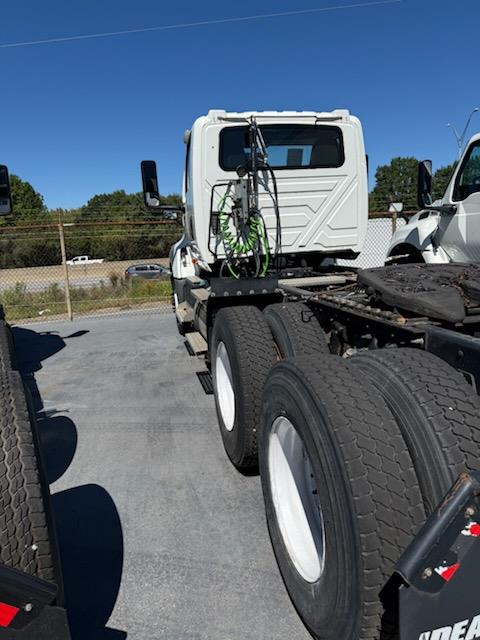 2020 International LT625-1