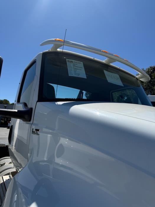 2020 International LT625-4