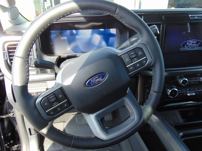 2027 Ford F-550-12