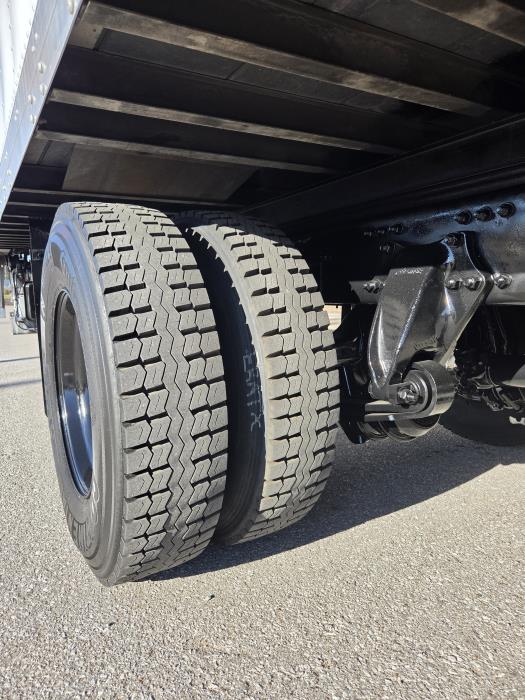 2023 Freightliner Business Class M2 106-10