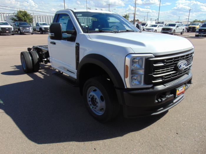 2027 Ford F-450-6