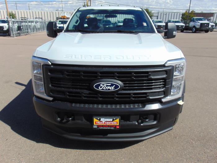 2027 Ford F-450-7