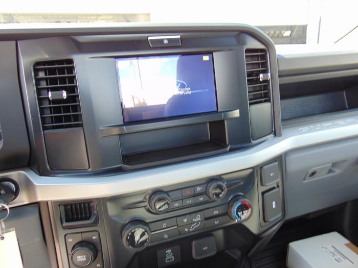 2027 Ford F-450-11