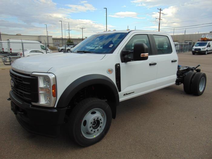 2027 Ford F-550-1