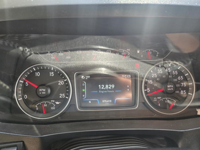 2021 International LT625-3
