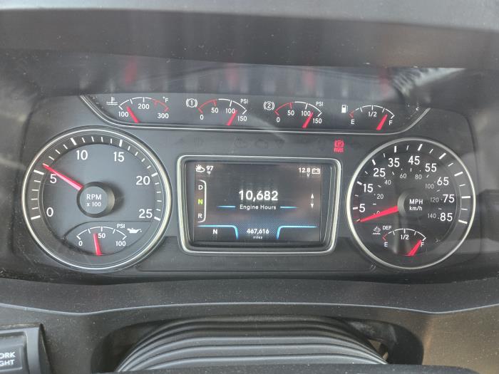 2022 International LT625-1