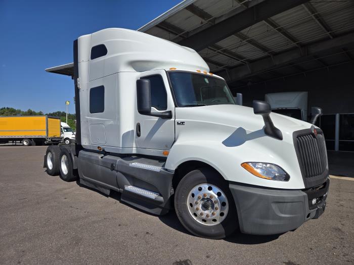 2021 International LT625-0