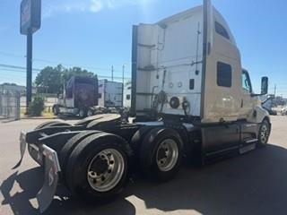 2021 International LT625-4