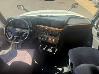 2021 International LT625-18
