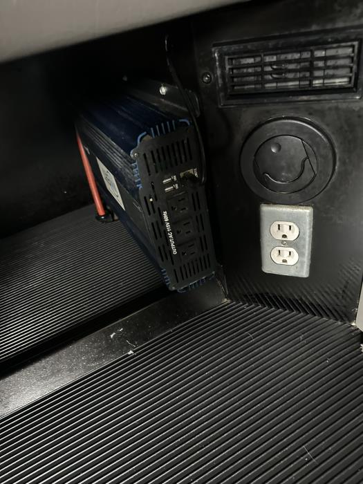 2022 Peterbilt 389-16