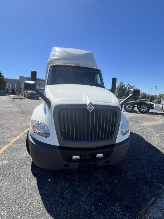 2022 International LT625-2