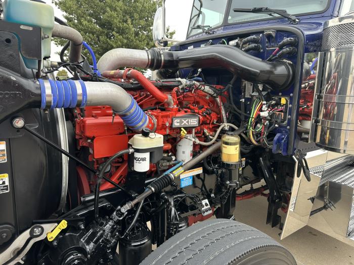 2022 Peterbilt 389-14