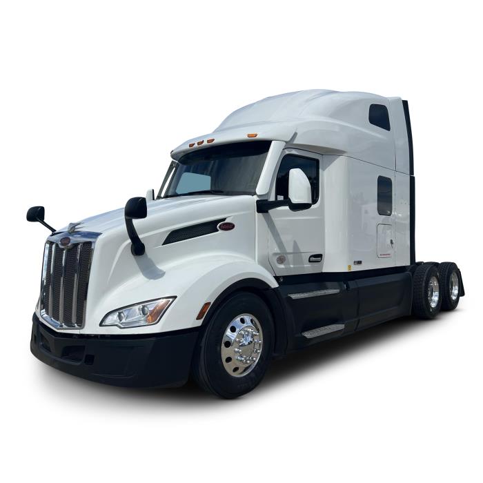 2022 Peterbilt 579-0
